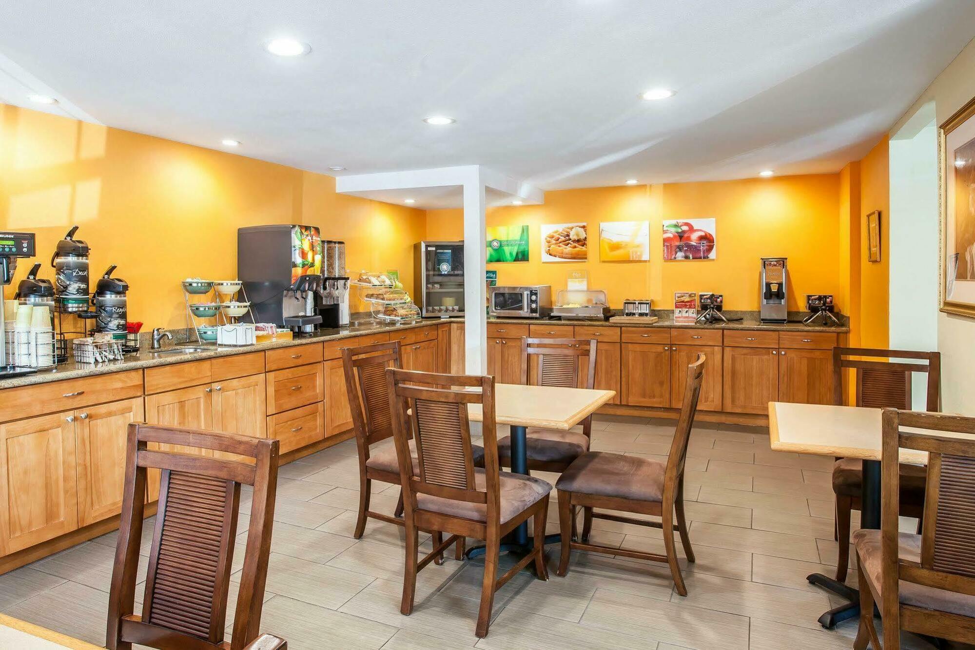 Quality Inn Seatac Airport-Seattle מראה חיצוני תמונה